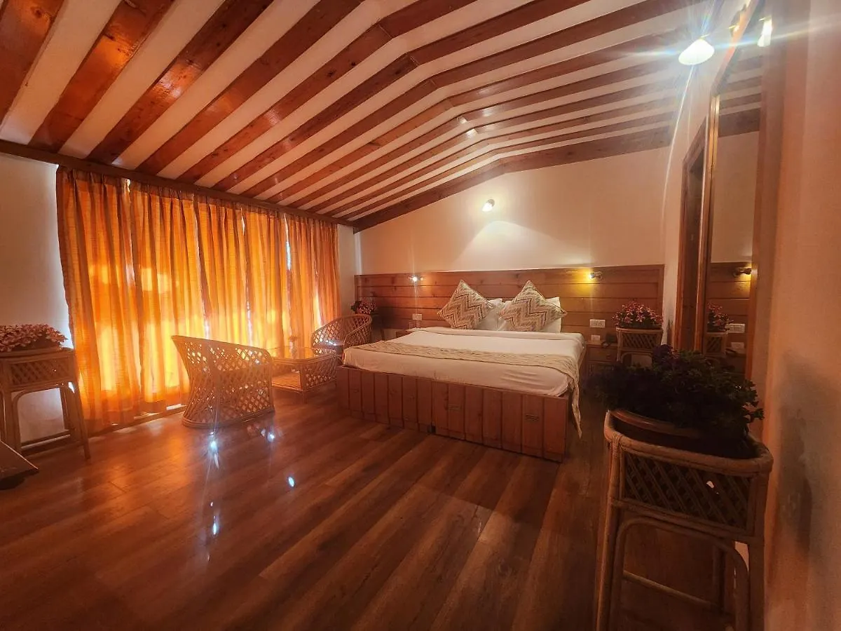 The Chalets Naldehra Šimla