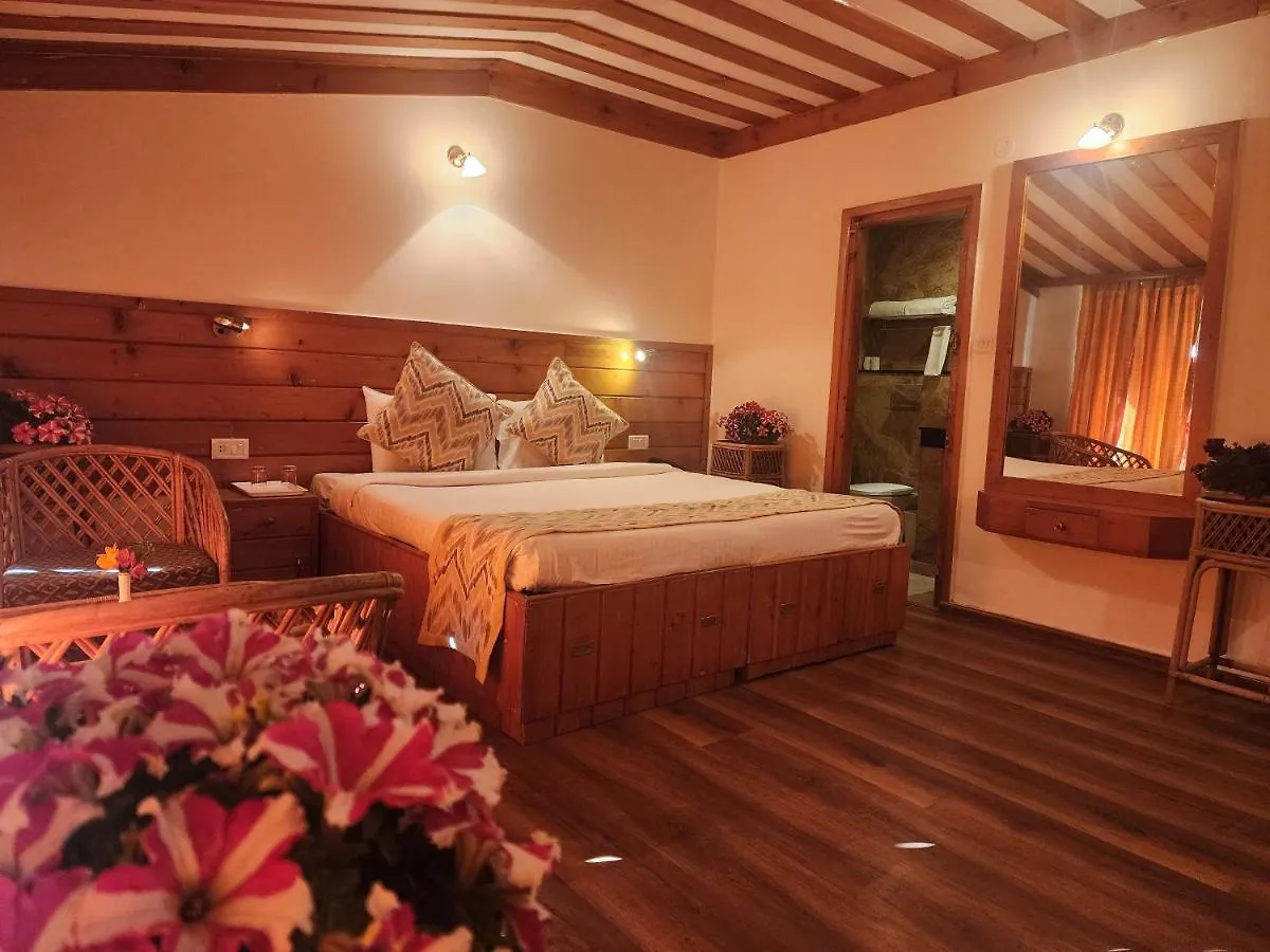 **** Rezort The Chalets Naldehra Šimla Indie