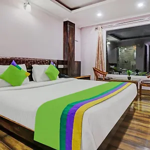 Treebo Trend Eve Hotel