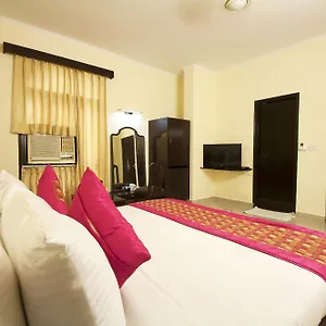 *** Hotel Fabhotel Darbar India
